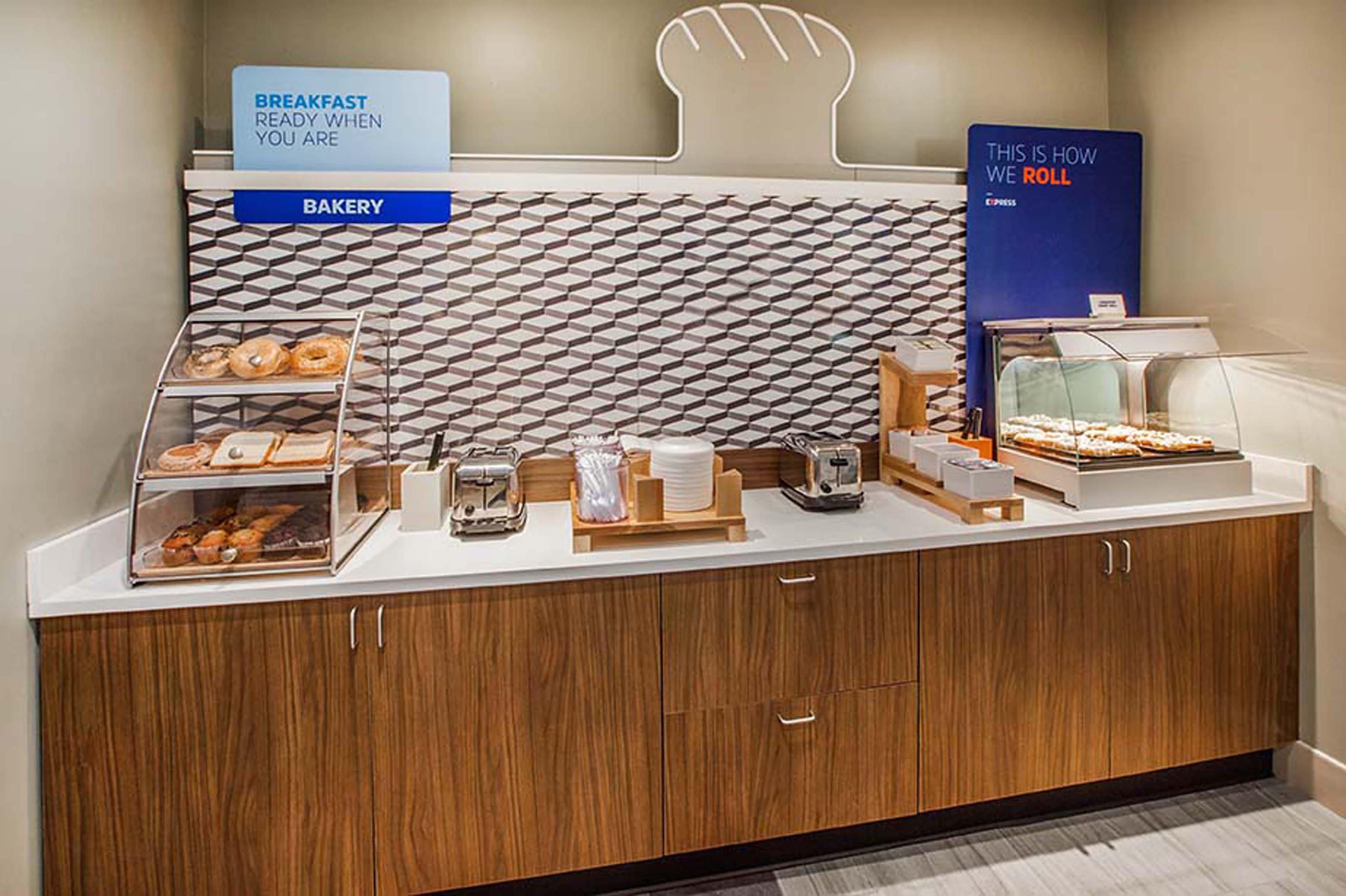 Holiday Inn Express Hotel & Suites Austell Powder Springs By Ihg Eksteriør bilde